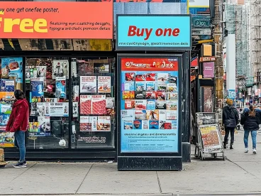 How to Compete in Perfect Competition (aka pharmacies, kiosks)